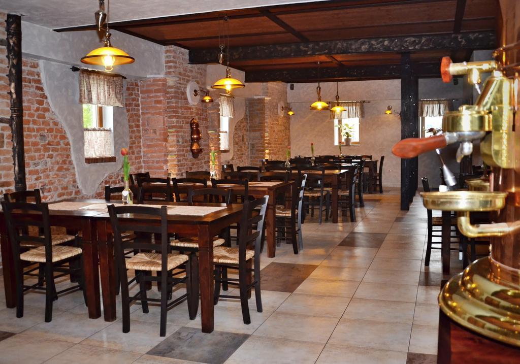 Granarollo Penzion Pizzeria Mlynany Eksteriør bilde